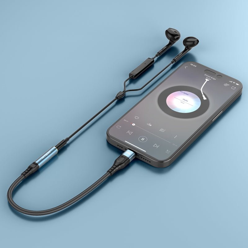 MyBat USB - C to 3.5mm Audio Adapter