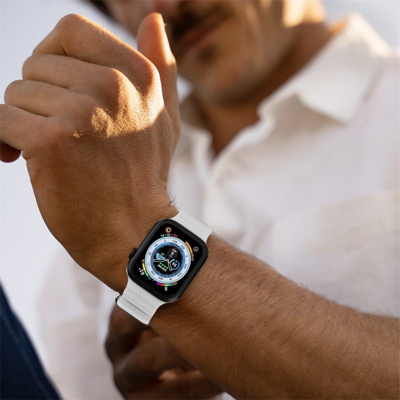 echelon ComfyFit Silicone Strap for Apple Watch Series 9 41mm/Watch Series 10 42mm / Watch SE (2022) 40mm - Dark BlueWatch Series 9 45mm